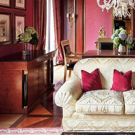 Hotel Principe Di Savoia - Dorchester Collection Milan
