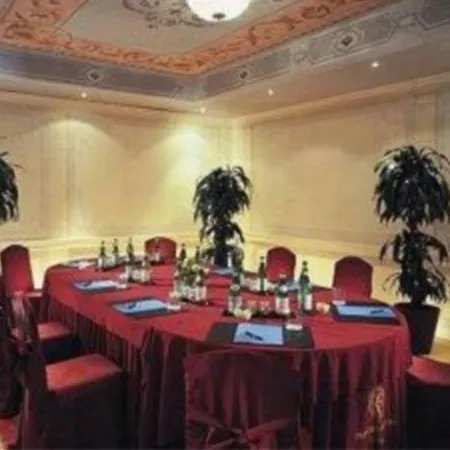 Hotell Principe Di Savoia - Dorchester Collection 5*